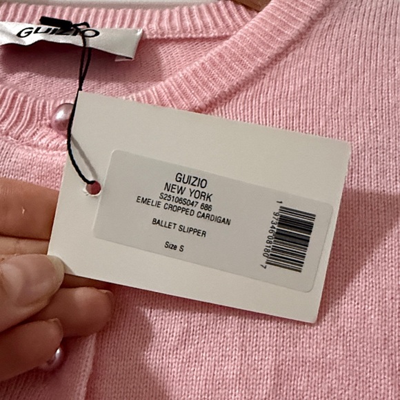 NEW GUIZIO Emelie Cropped Cardigan in Ballet Slipper Light Pink Long Sleeve Tee - Picture 7 of 7